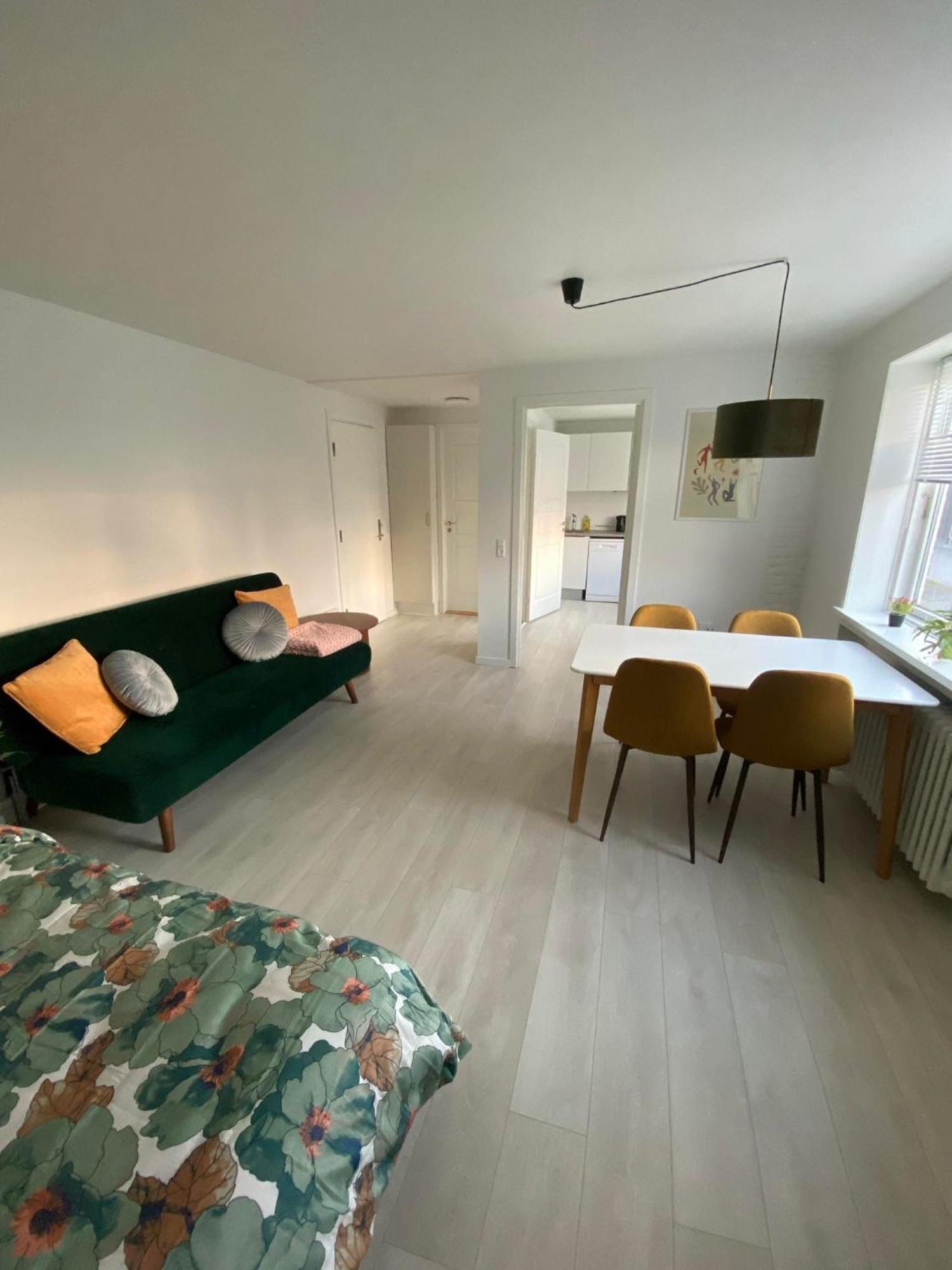 5 Minute Walk To Lego House - 50M2 Cozy Apartment- D Unit Billund Ngoại thất bức ảnh